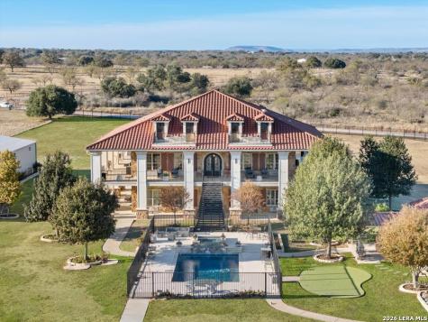 1694 County Road 102 Llano TX 78643