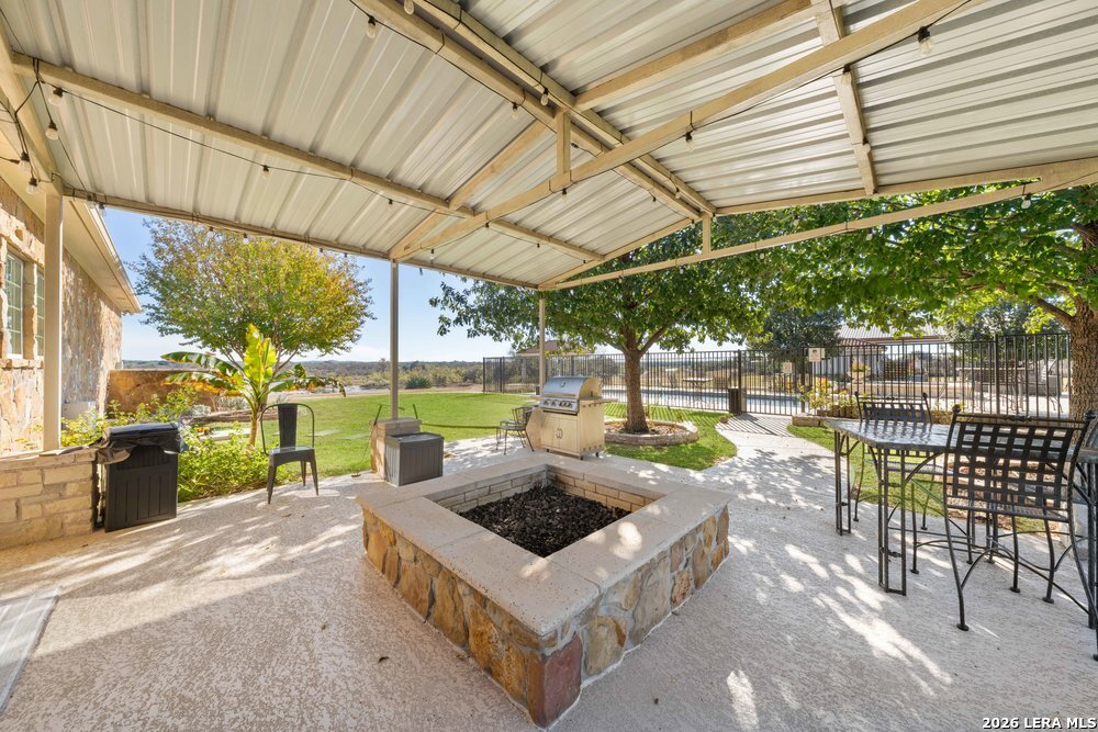 1694 County Road 102 Llano TX 78643