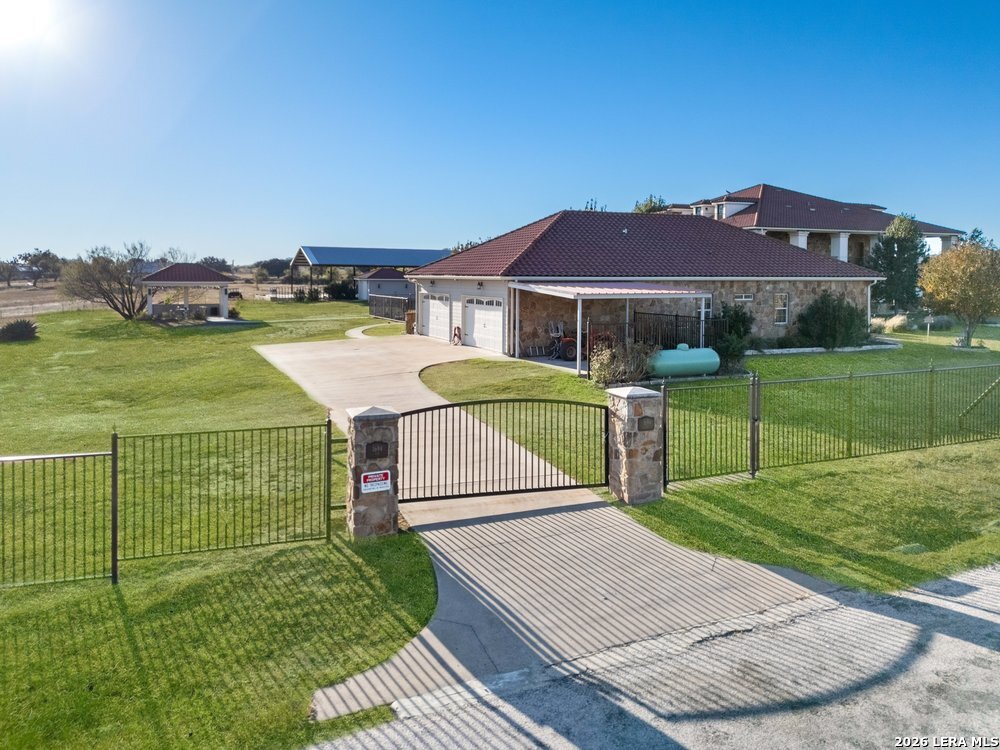 1694 County Road 102 Llano TX 78643