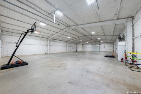 1694 County Road 102 Llano TX 78643