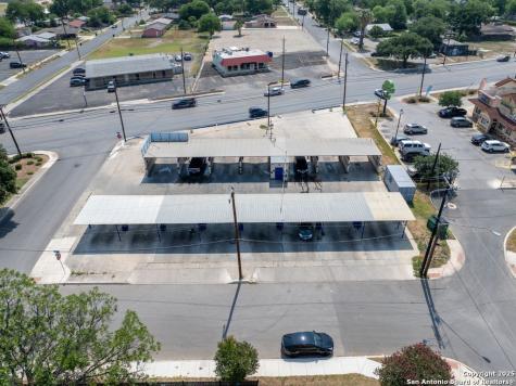 6727 S Flores San Antonio TX 78221