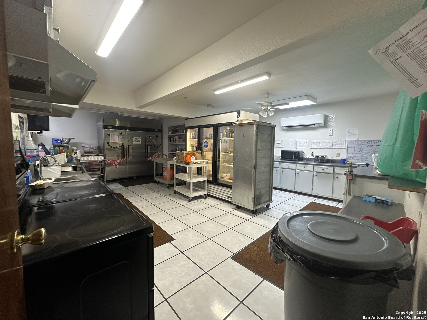 2000 10th Floresville TX 78114