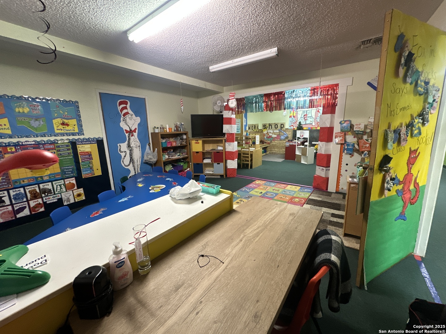 2000 10th Floresville TX 78114