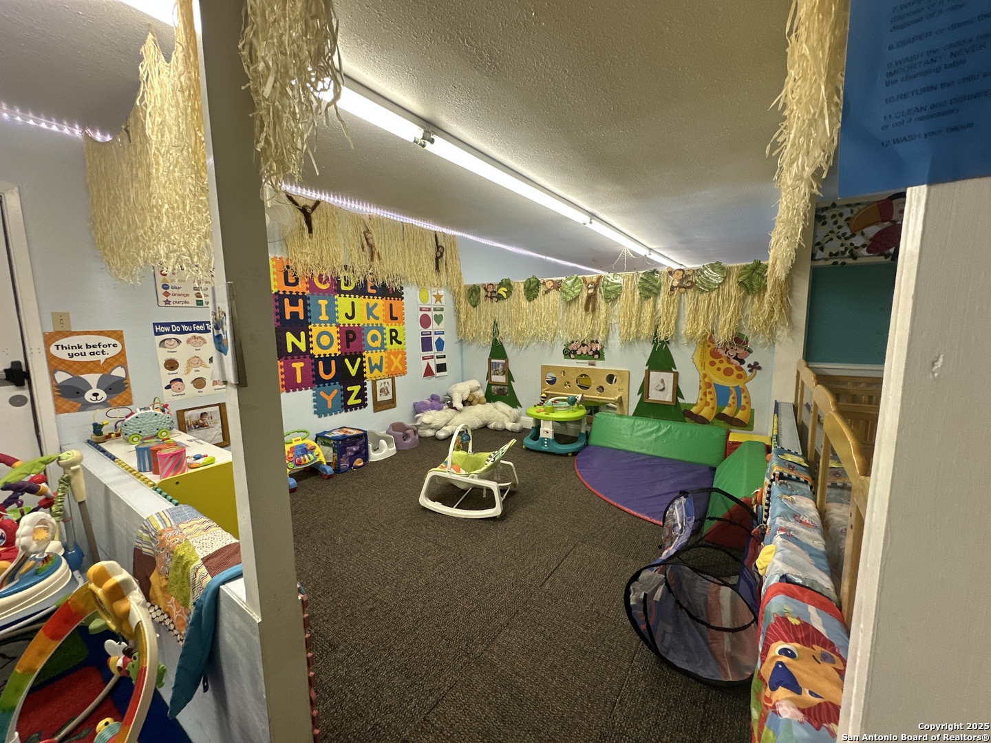 2000 10th Floresville TX 78114