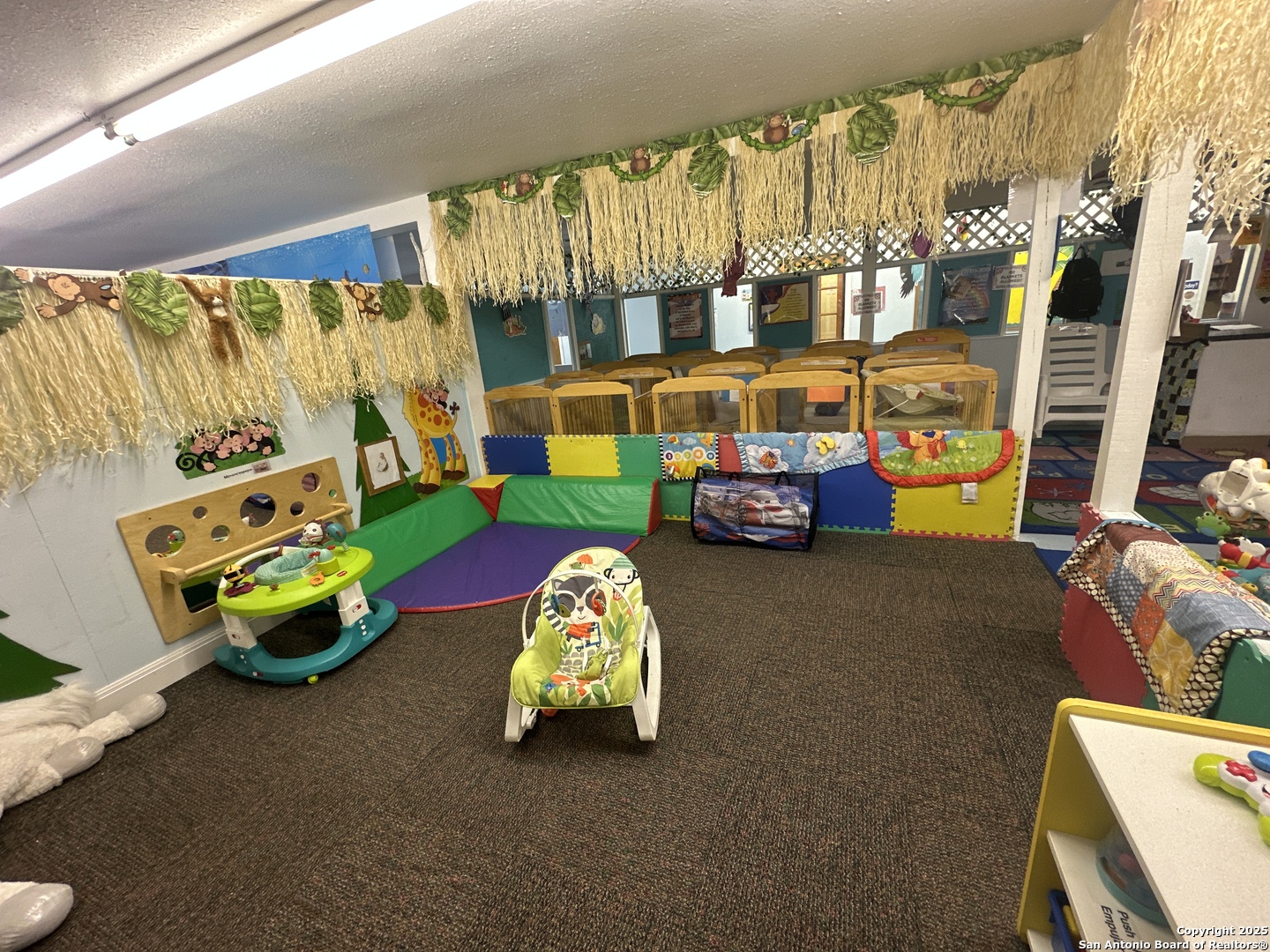 2000 10th Floresville TX 78114