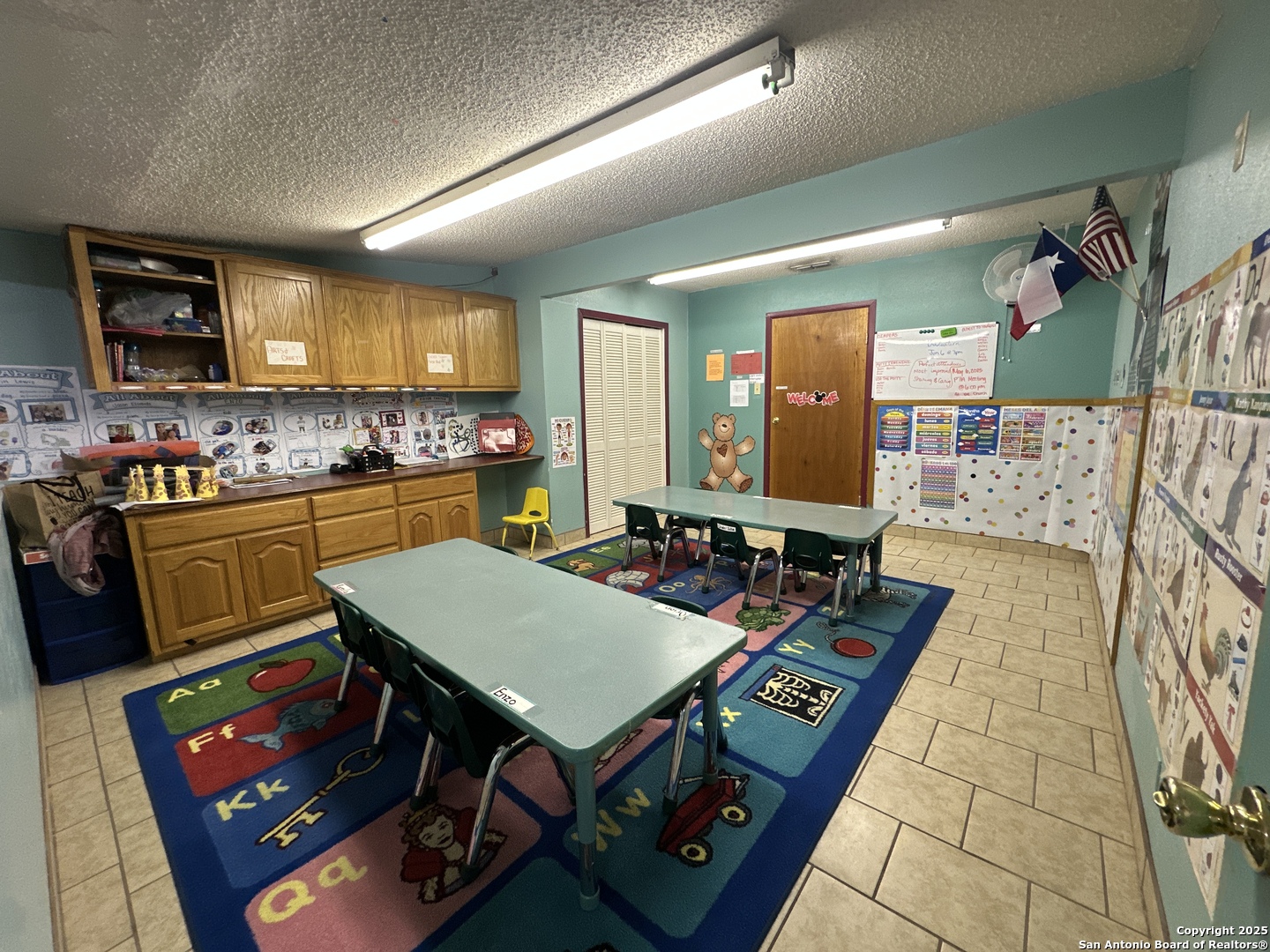 2000 10th Floresville TX 78114