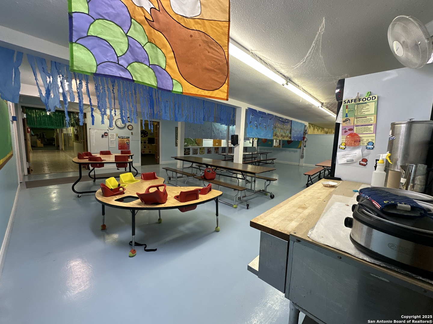 2000 10th Floresville TX 78114