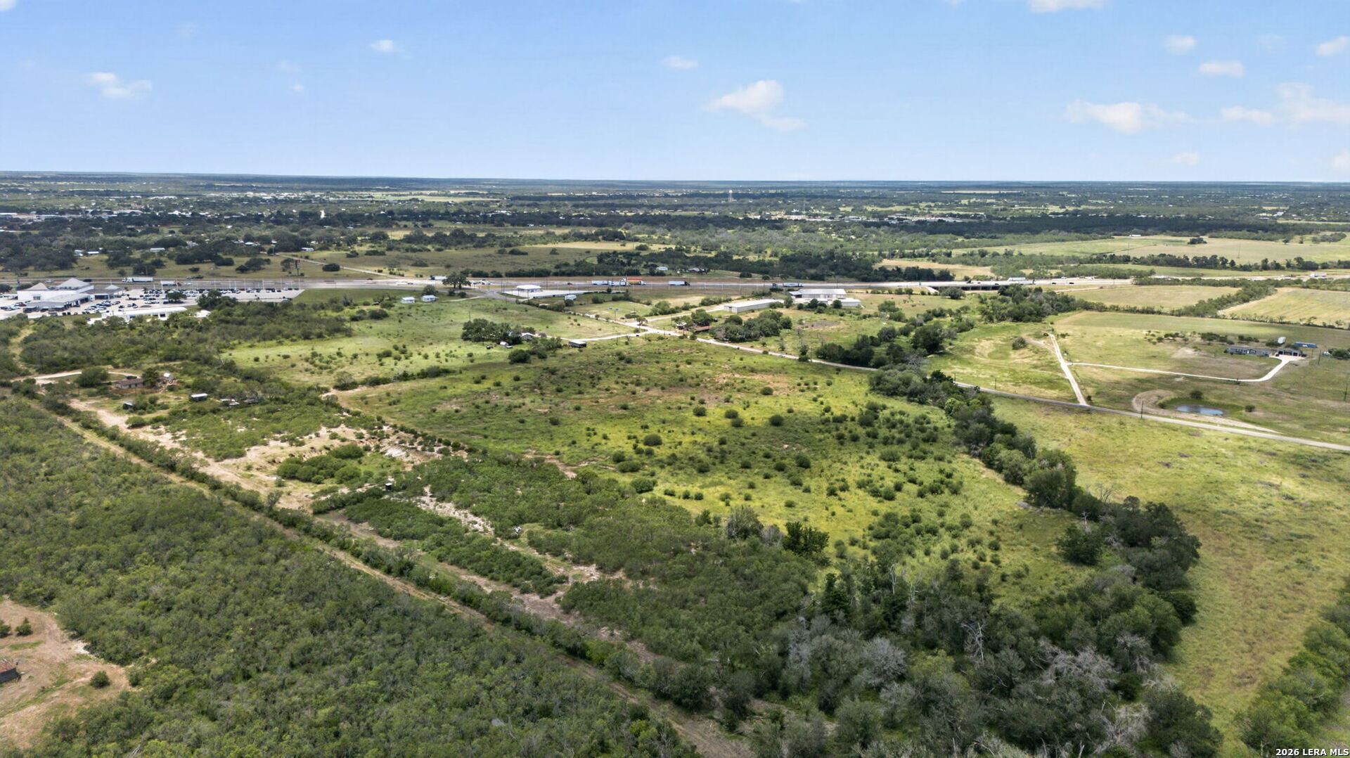 180 County Road 777 Devine TX 78016