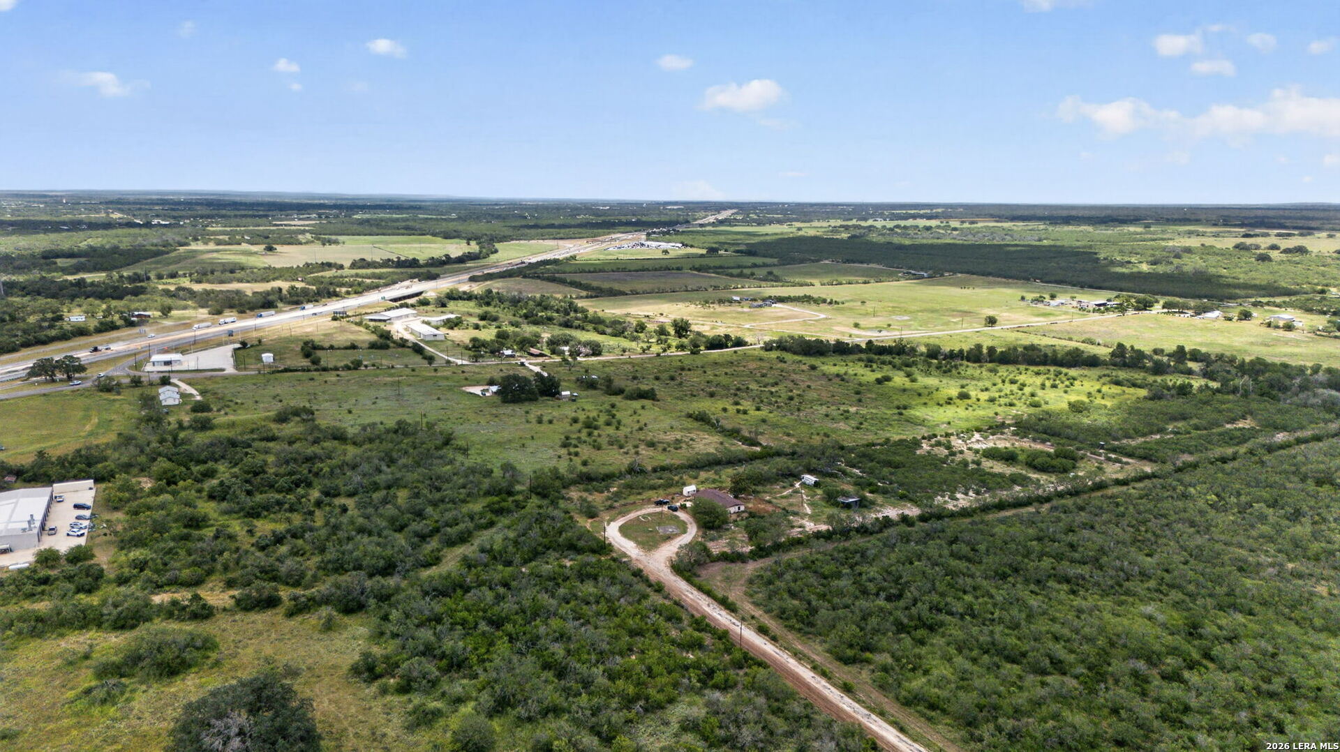 180 County Road 777 Devine TX 78016