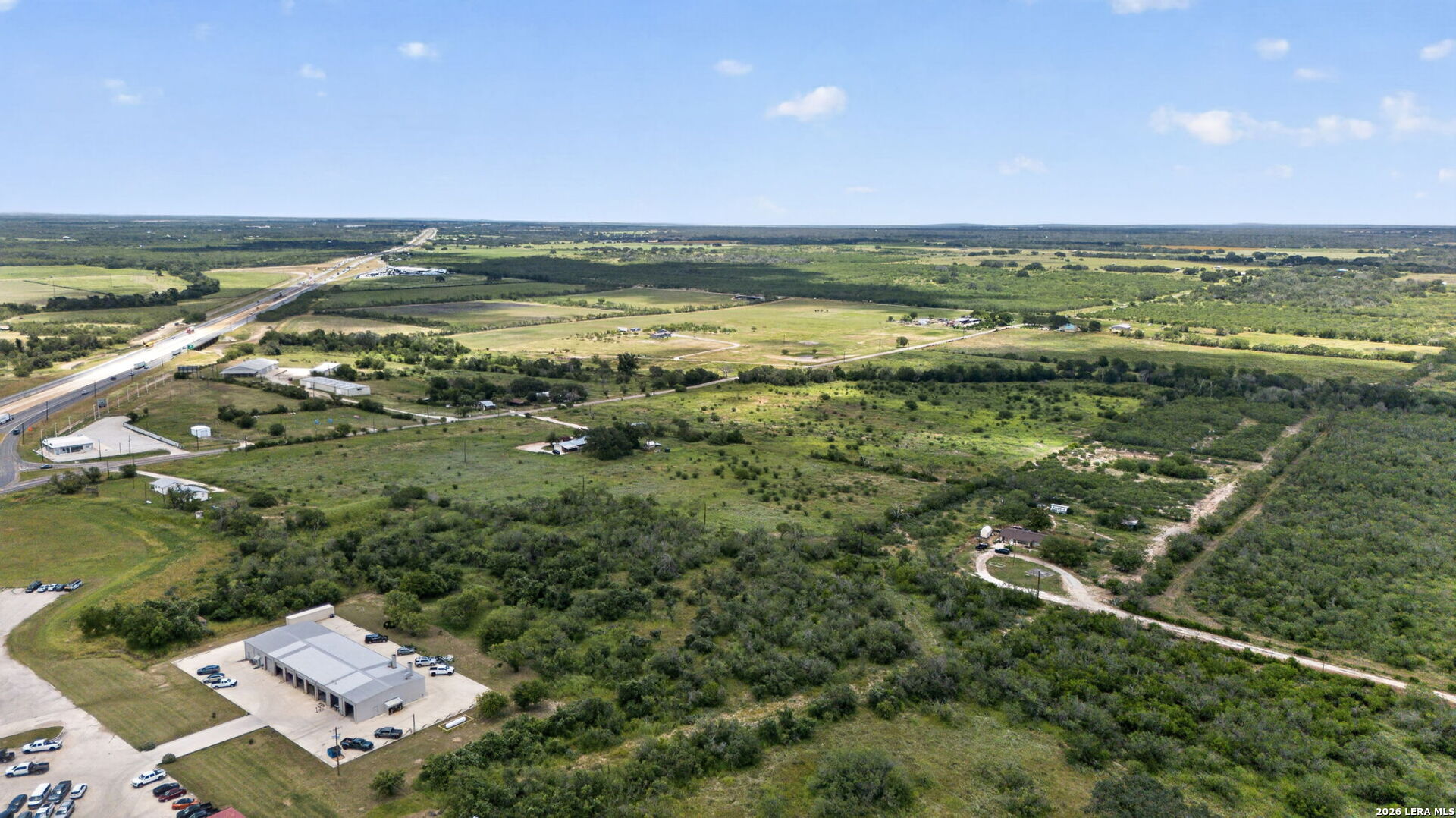 180 County Road 777 Devine TX 78016