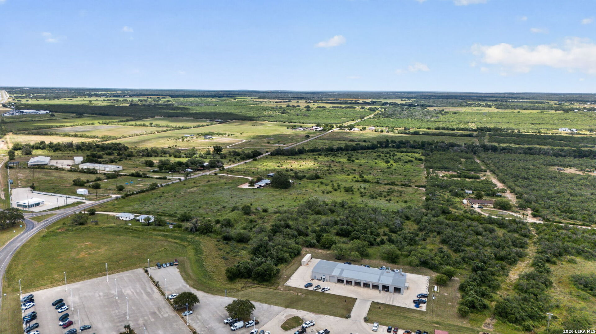 180 County Road 777 Devine TX 78016