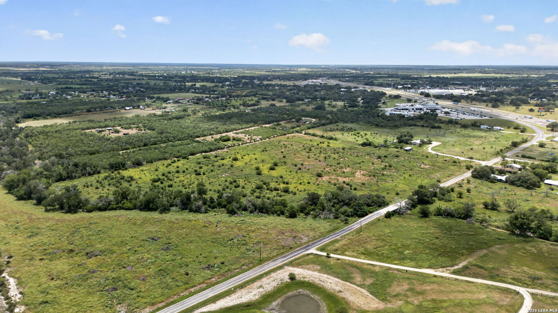180 County Road 777 Devine TX 78016