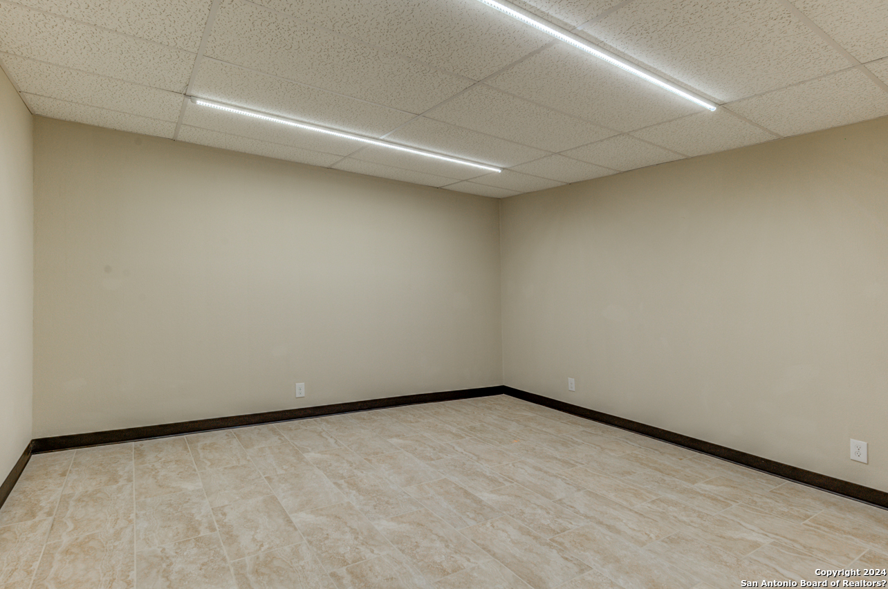 2930 E Houston San Antonio TX 78202