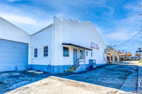 2930 E Houston San Antonio TX 78202