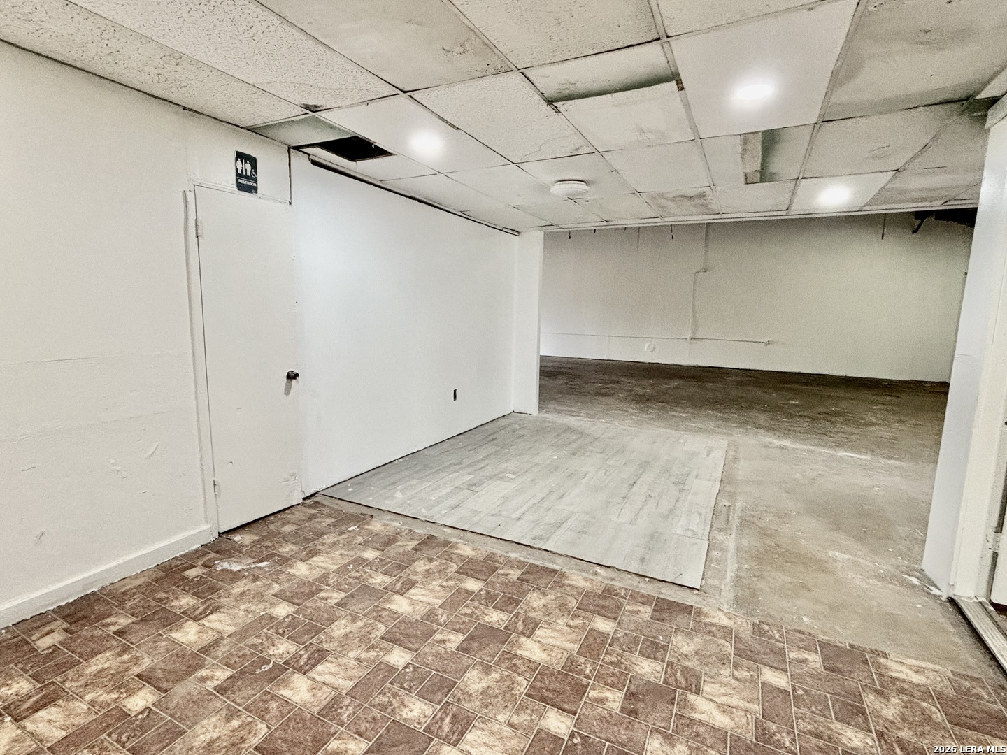 3414 E Commerce San Antonio TX 78220