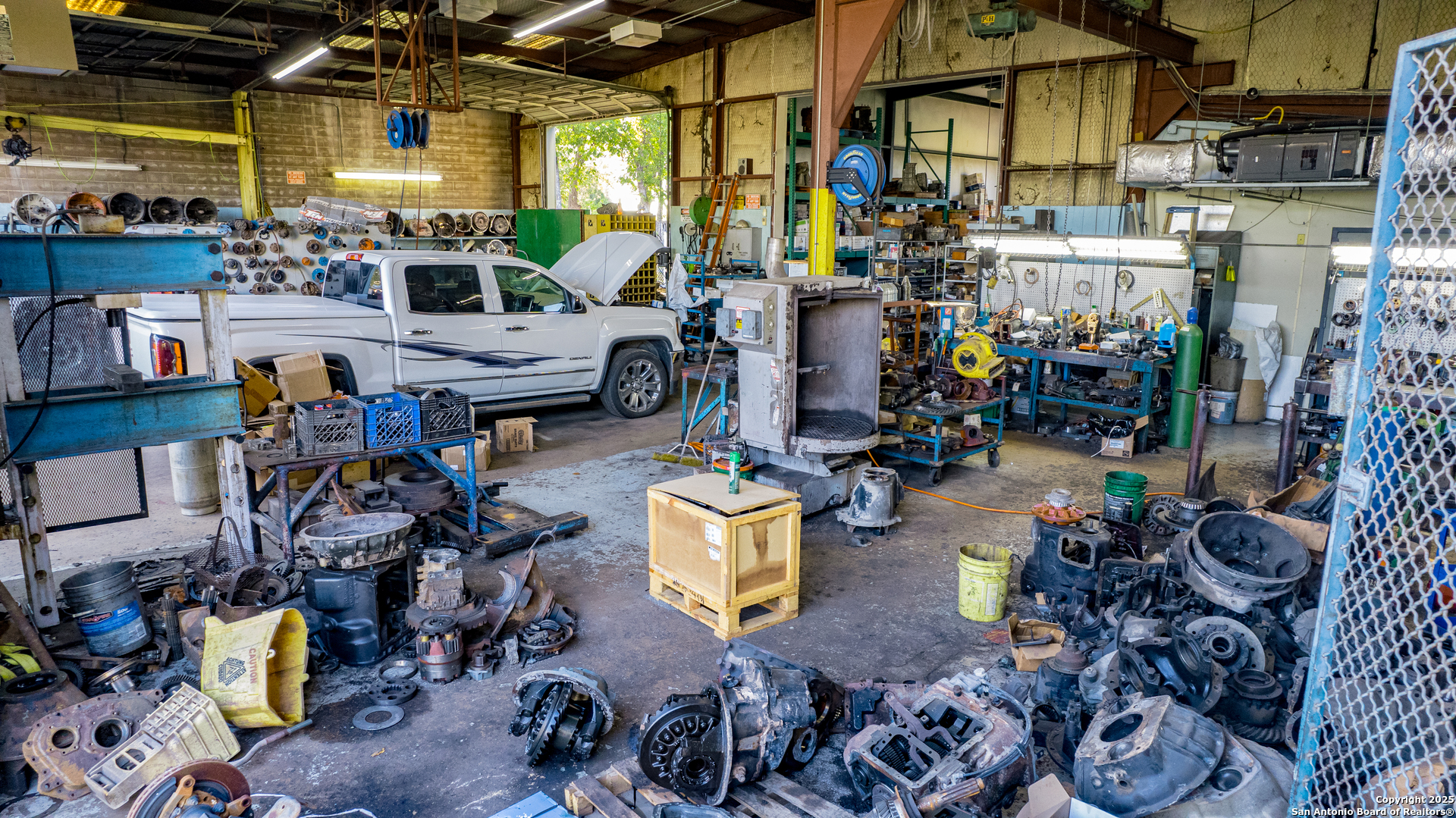 2510 SE Loop 410 Acc Road San Antonio TX 78222