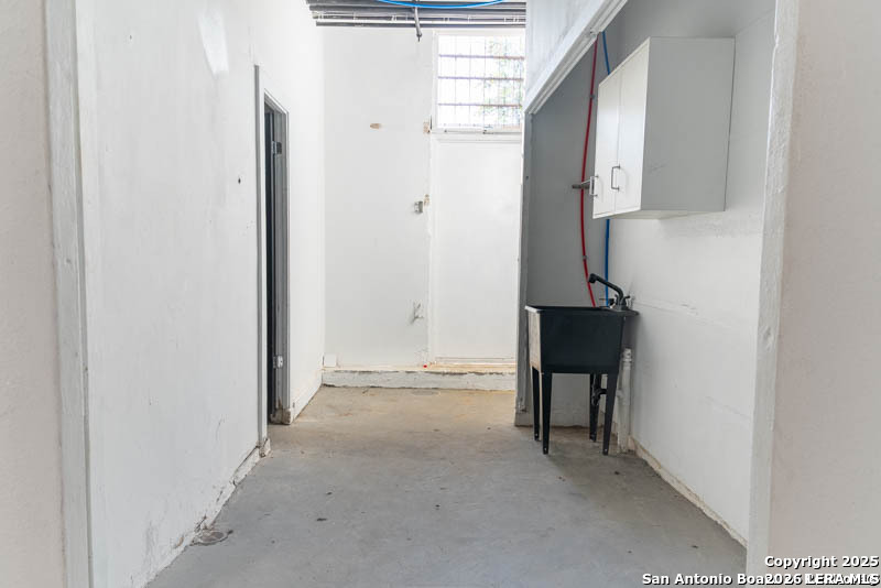 2505 S Presa Street San Antonio TX 78210