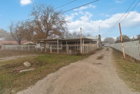 16388 Wheeler Atascosa TX 78002