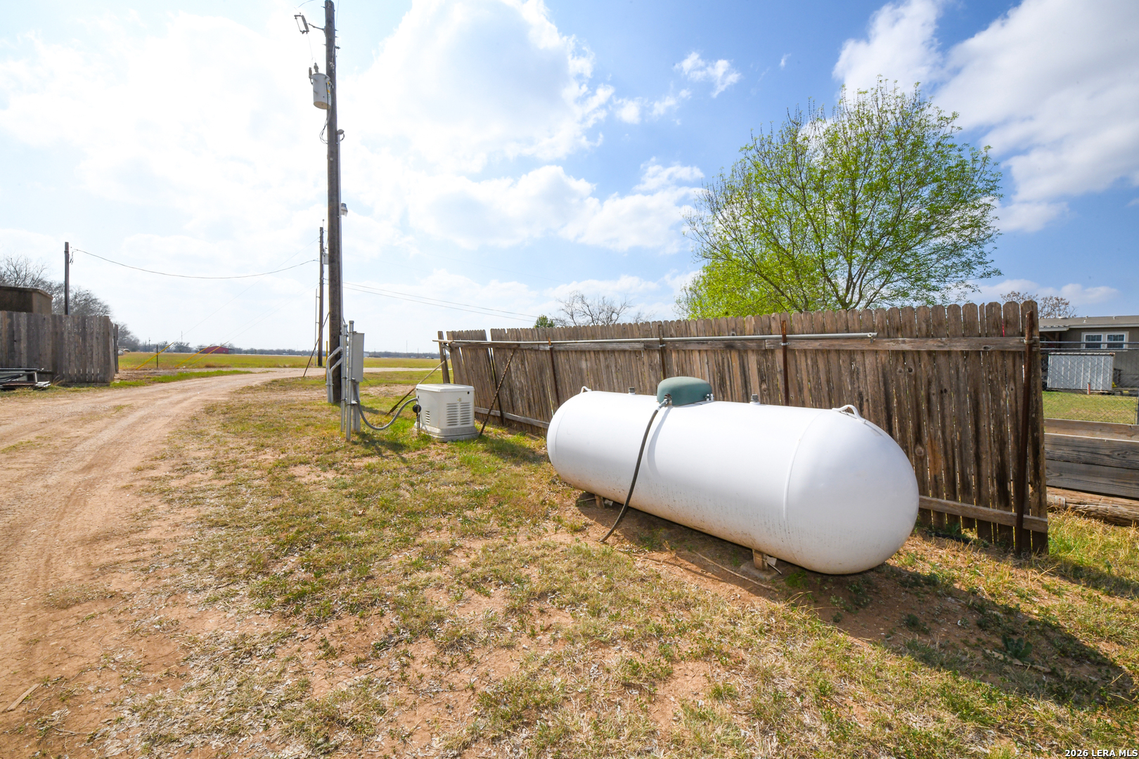 501, 505 & 509 Lakeview Mcqueeney TX 78123