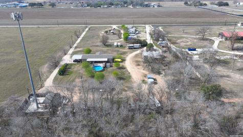 501, 505 & 509 Lakeview Mcqueeney TX 78123