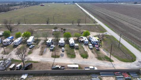 501, 505 & 509 Lakeview Mcqueeney TX 78123