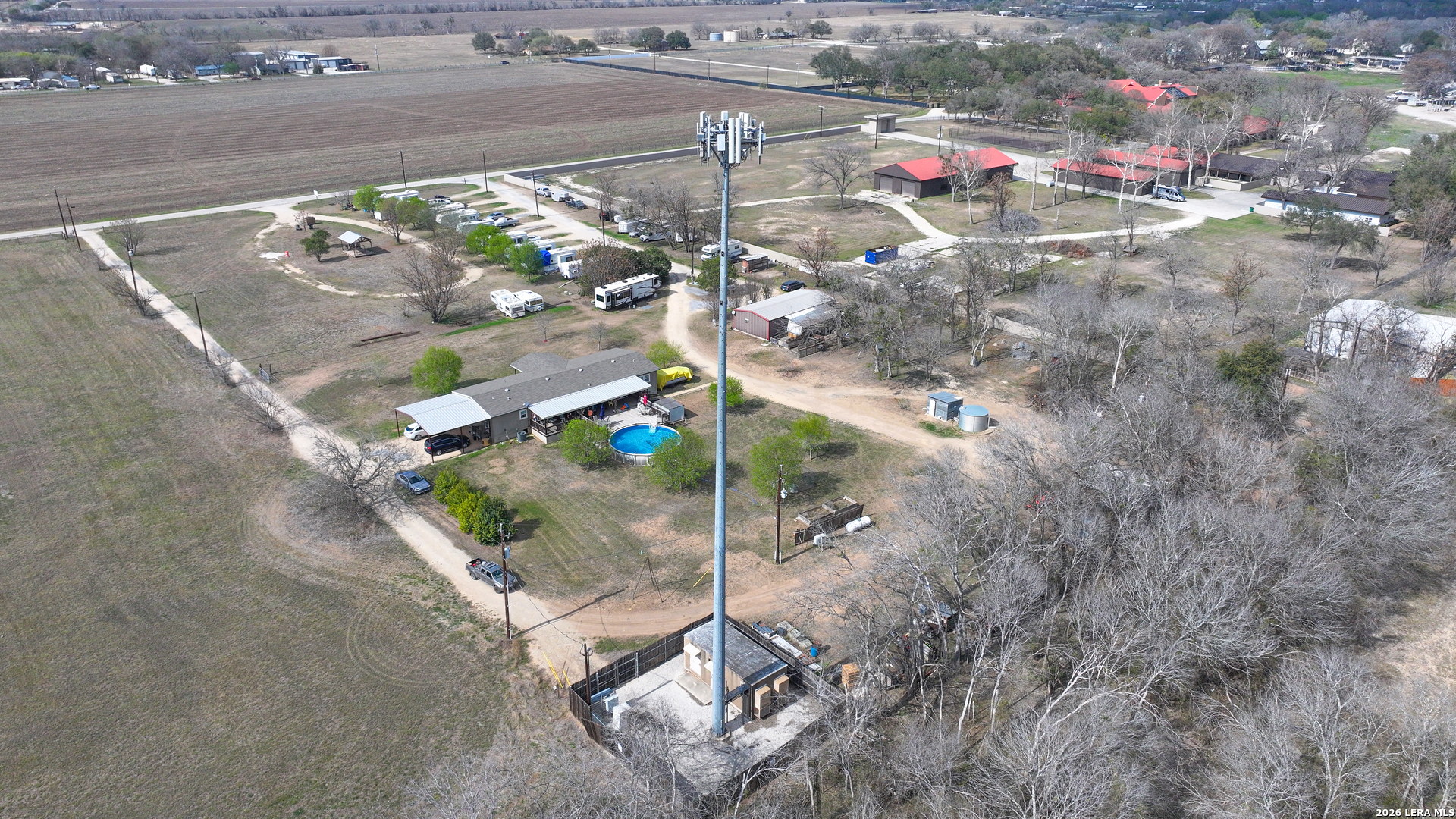 501, 505 & 509 Lakeview Mcqueeney TX 78123