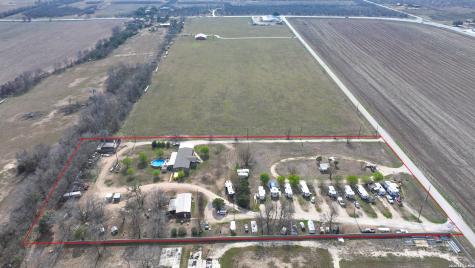 501, 505 & 509 Lakeview Mcqueeney TX 78123