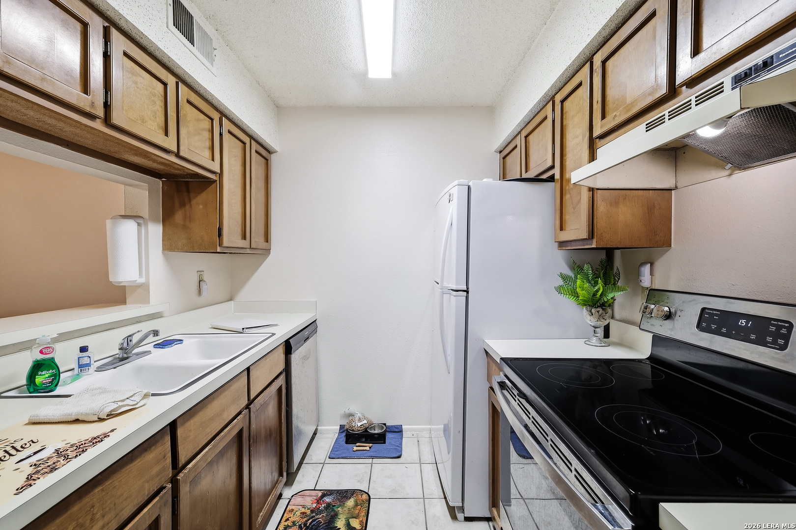2935 Nacogdoches San Antonio TX 78217