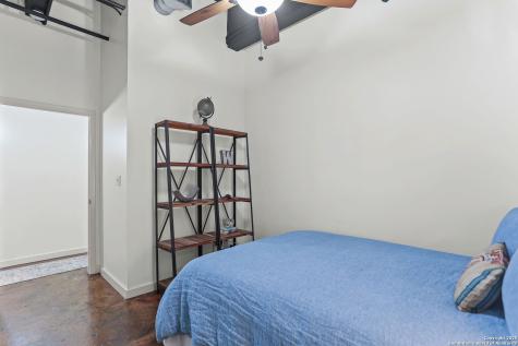 1339 S Flores San Antonio TX 78204