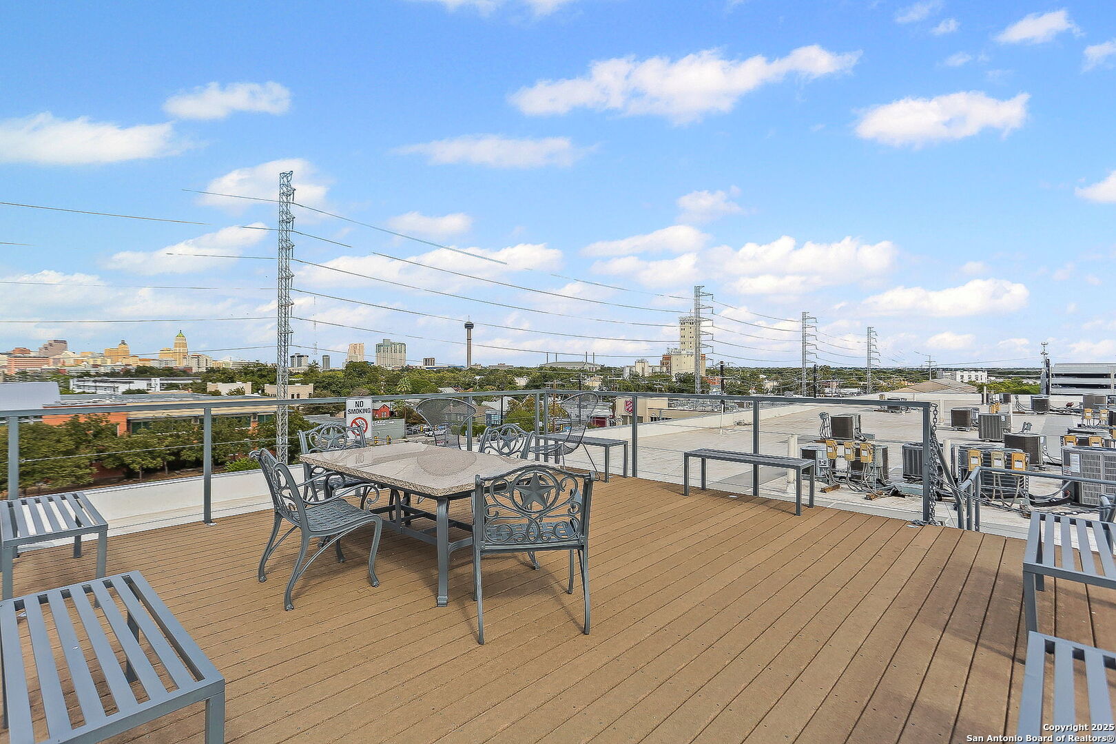 1339 S Flores San Antonio TX 78204