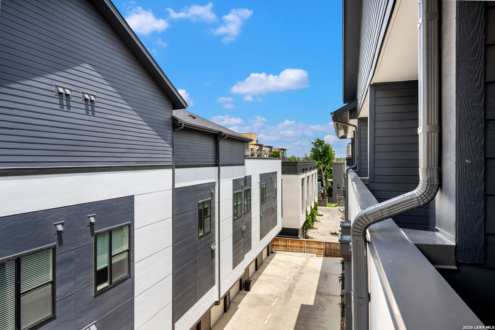 719 E Locust San Antonio TX 78212