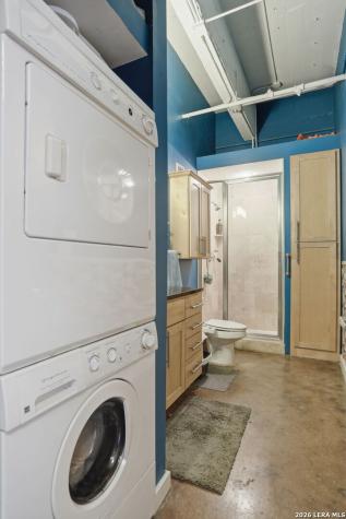 1339 S Flores San Antonio TX 78204