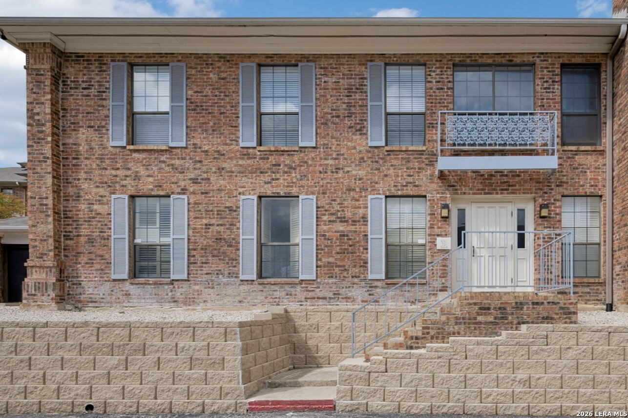 5359 Fredericksburg San Antonio TX 78229