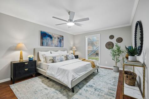 5359 Fredericksburg San Antonio TX 78229