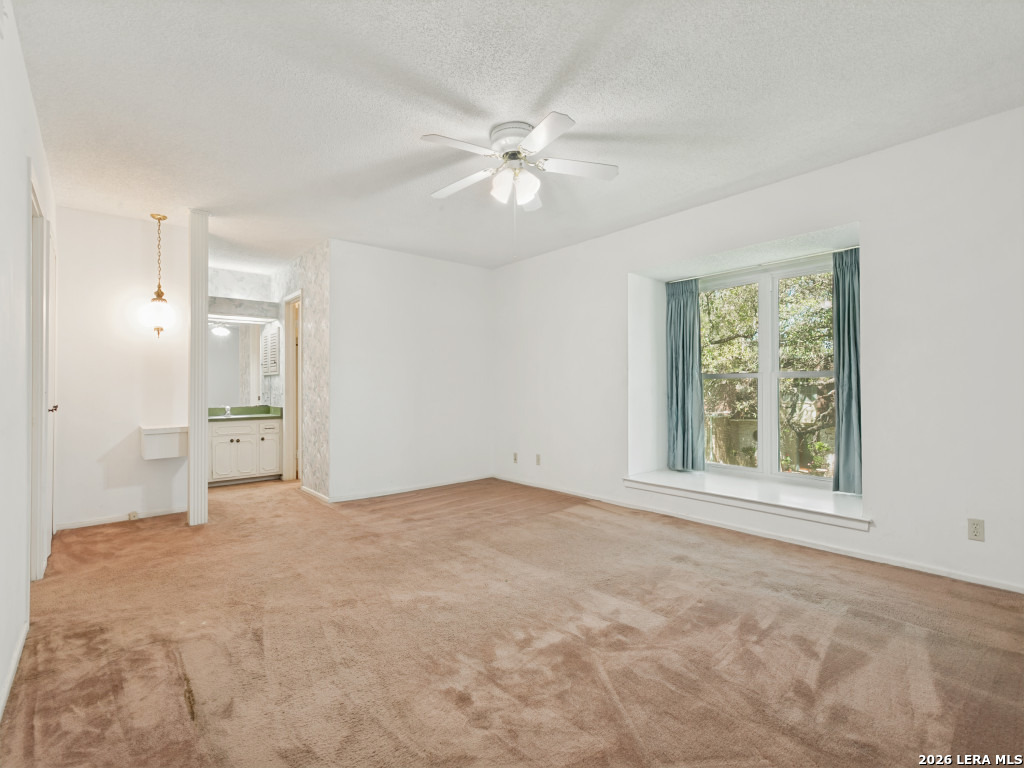 612 Strings Drive San Antonio TX 78216