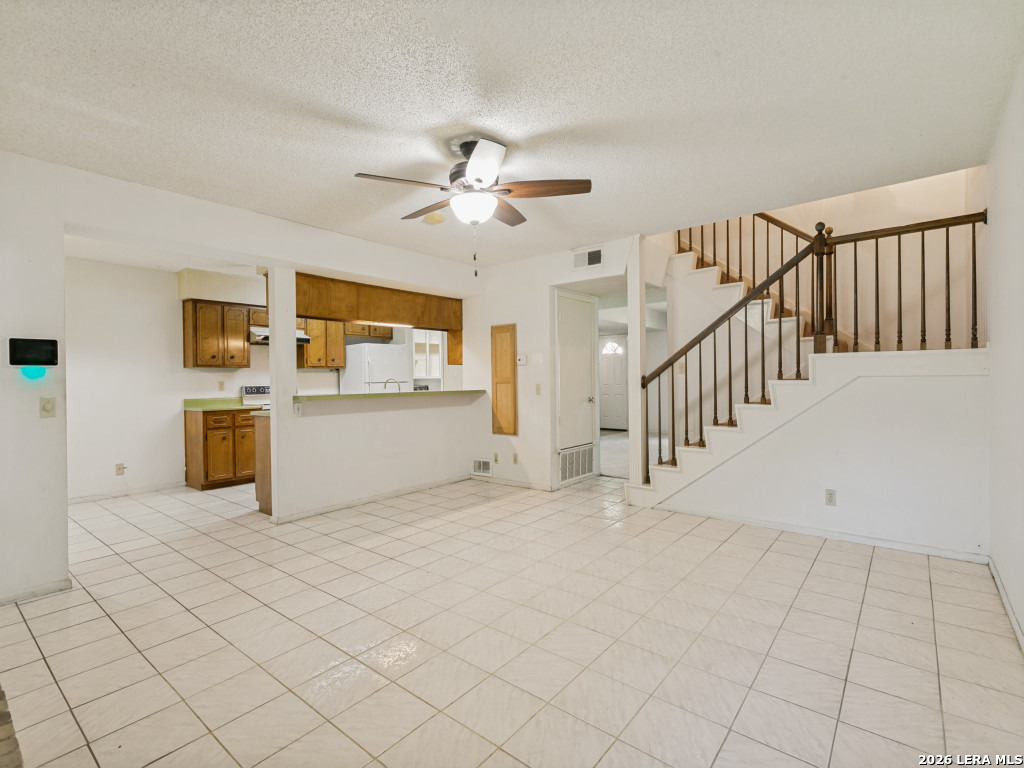 612 Strings Drive San Antonio TX 78216