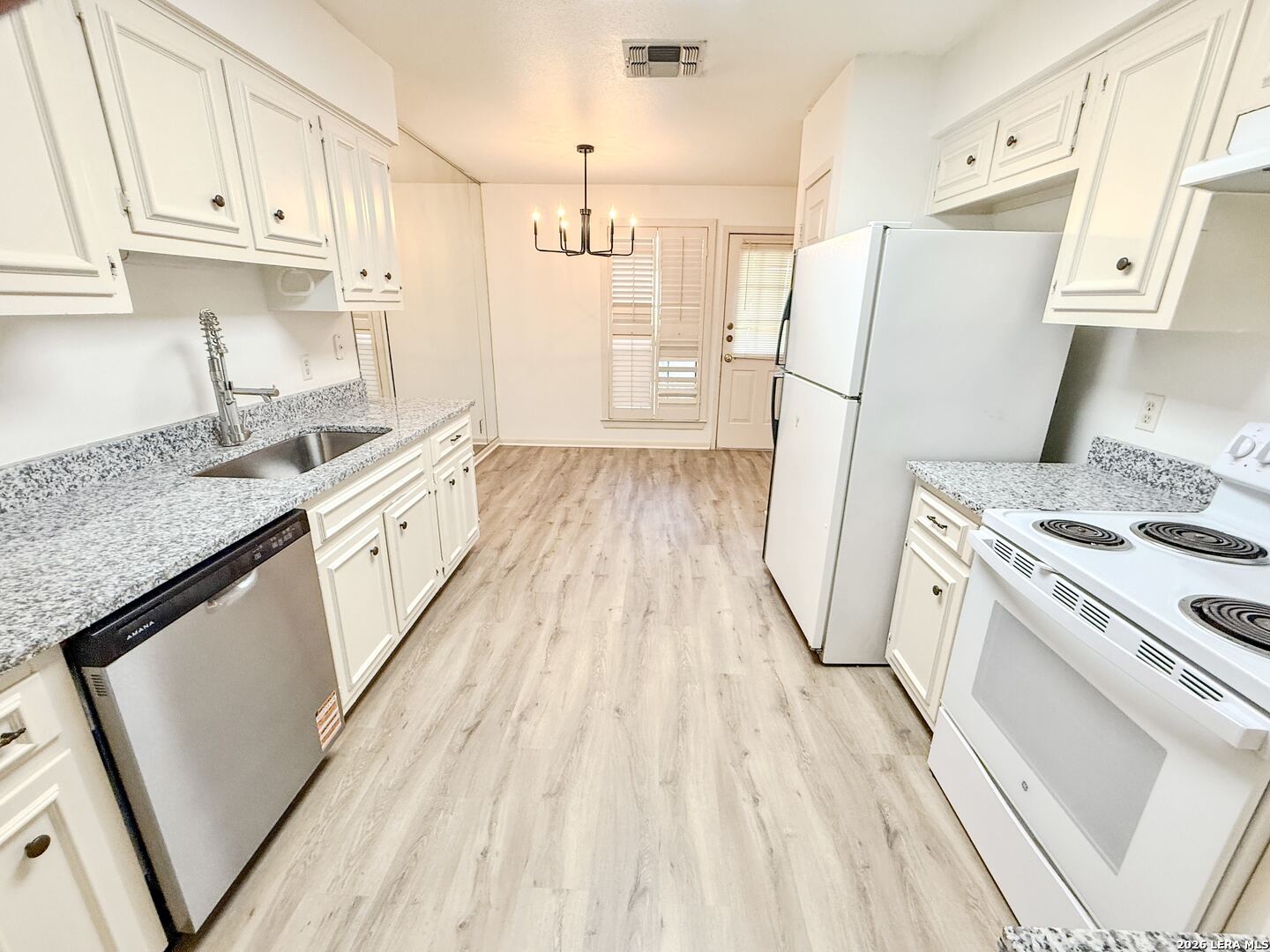 8415 Fredericksburg Road San Antonio TX 78229