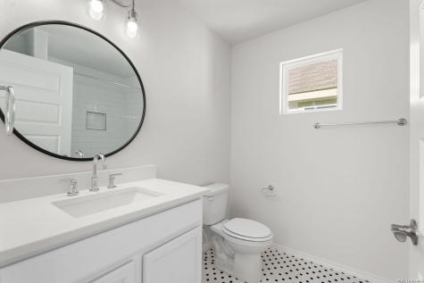 631 E Carolina San Antonio TX 78210