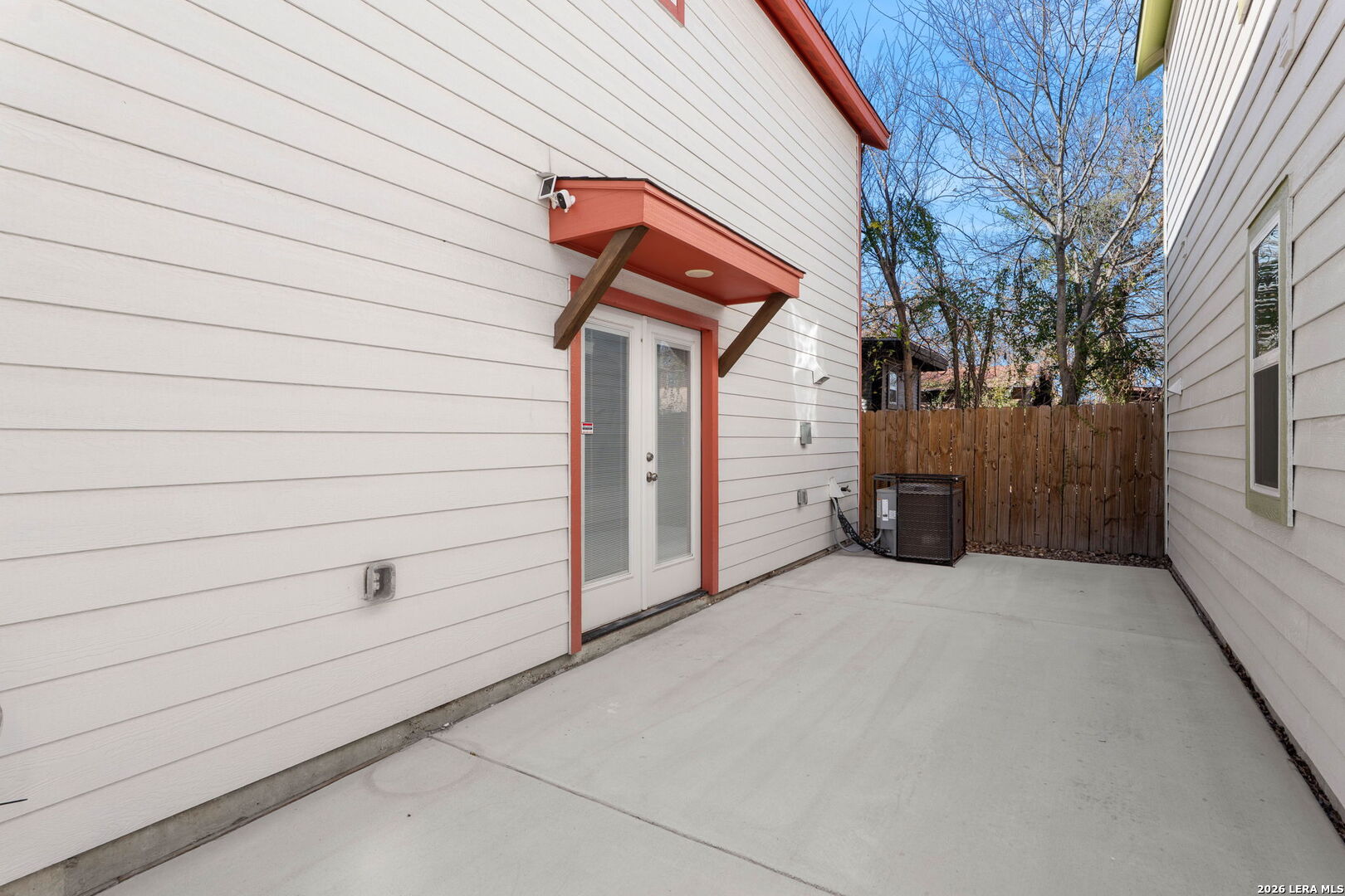 631 E Carolina San Antonio TX 78210