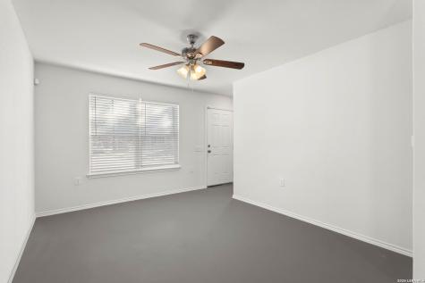 631 E Carolina San Antonio TX 78210