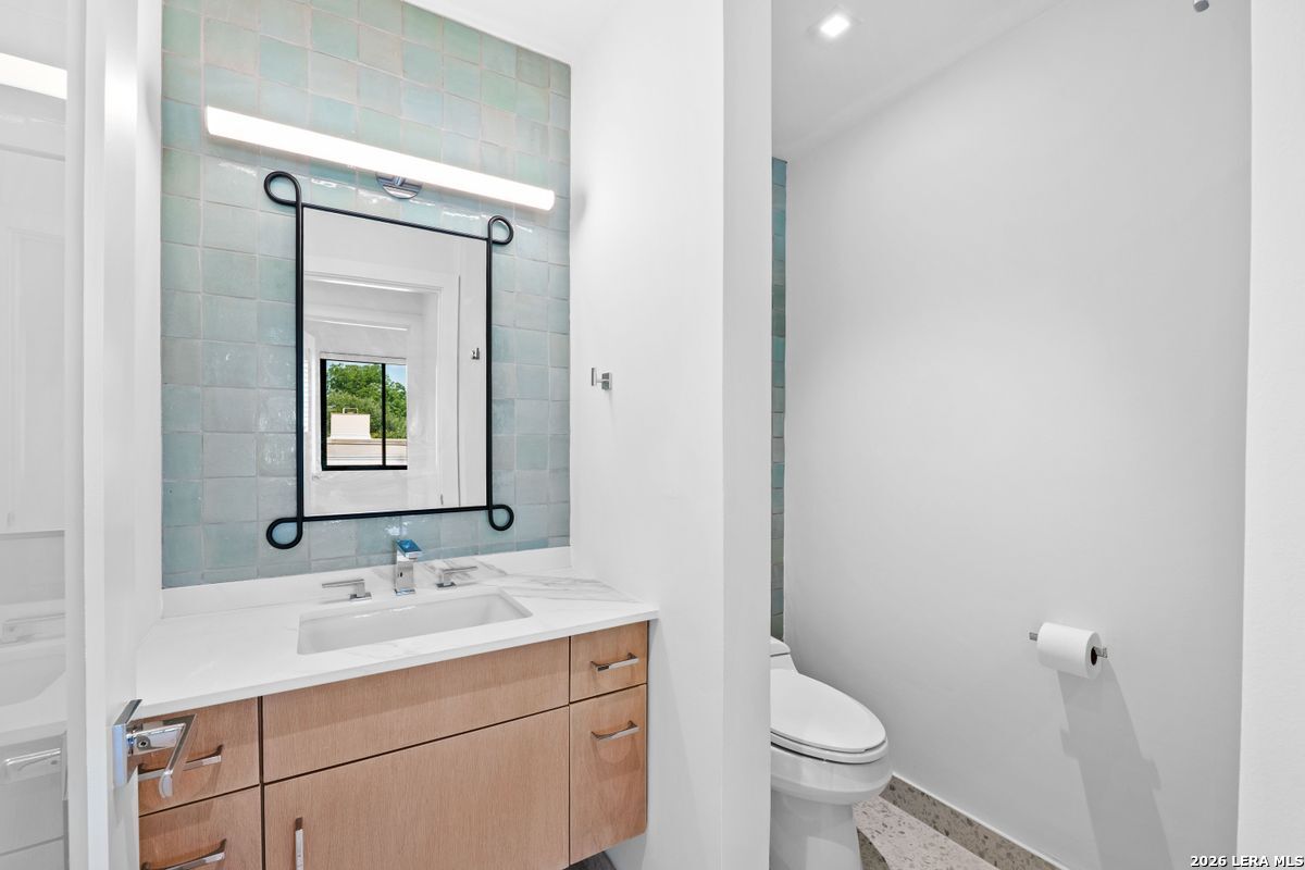 4001 N New Braunfels San Antonio TX 78209