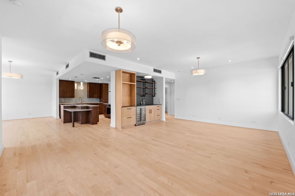 4001 N New Braunfels San Antonio TX 78209