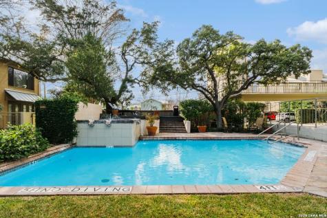 4001 N New Braunfels San Antonio TX 78209