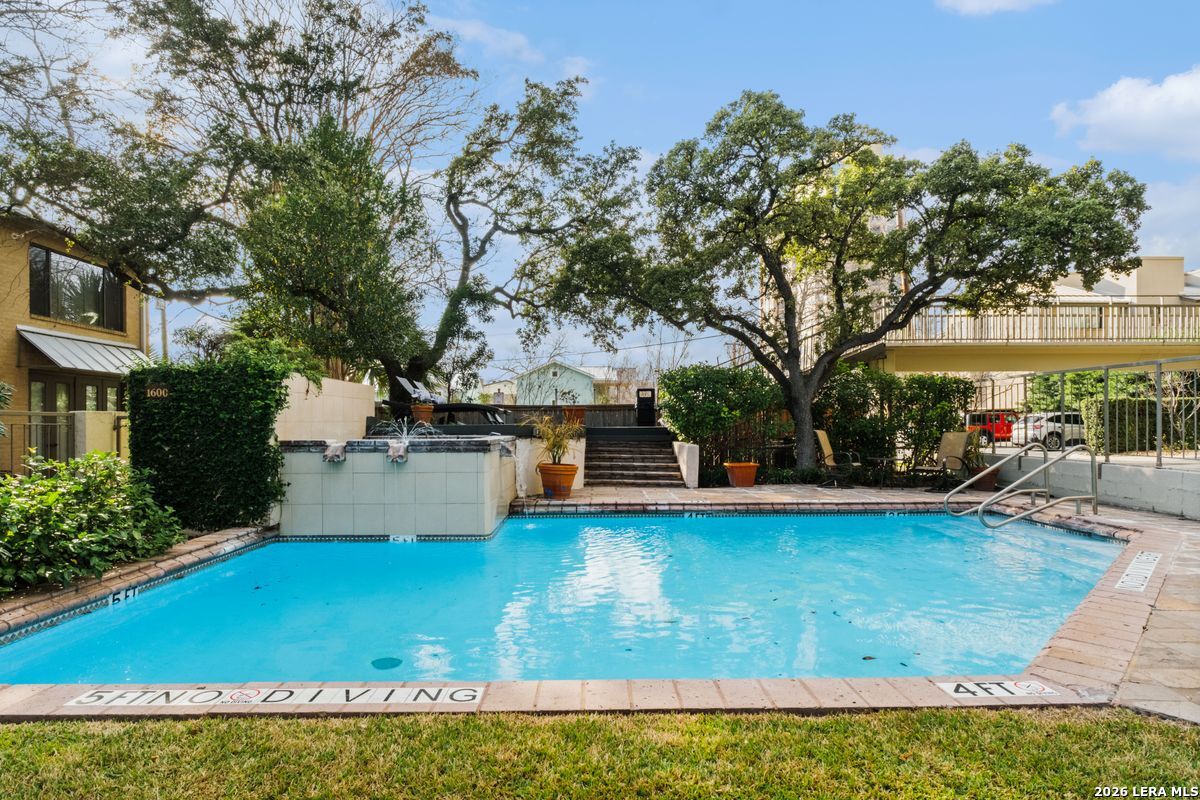 4001 N New Braunfels San Antonio TX 78209