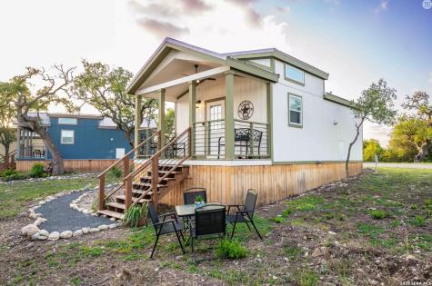 4300 State Highway 16 N Bandera TX 78003