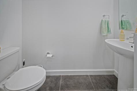 102 Tendick # 902 San Antonio TX 78209