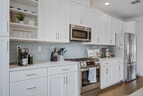102 Tendick # 902 San Antonio TX 78209