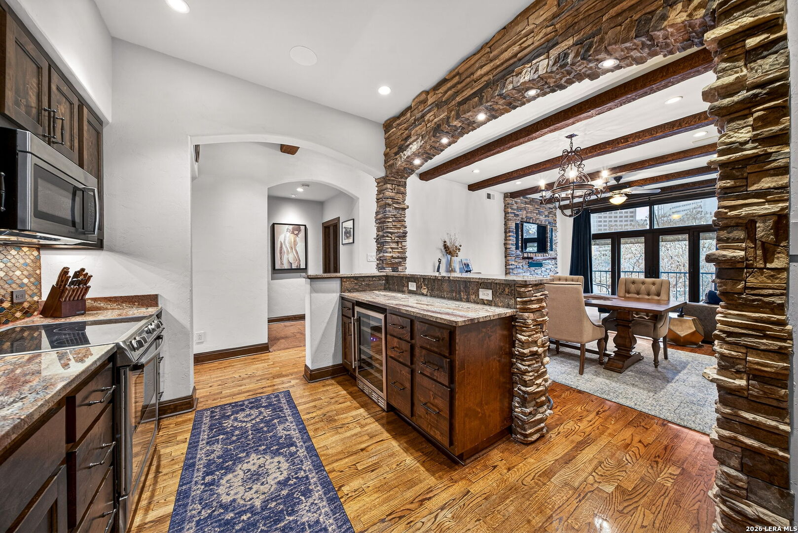 1022 Navarro San Antonio TX 78205