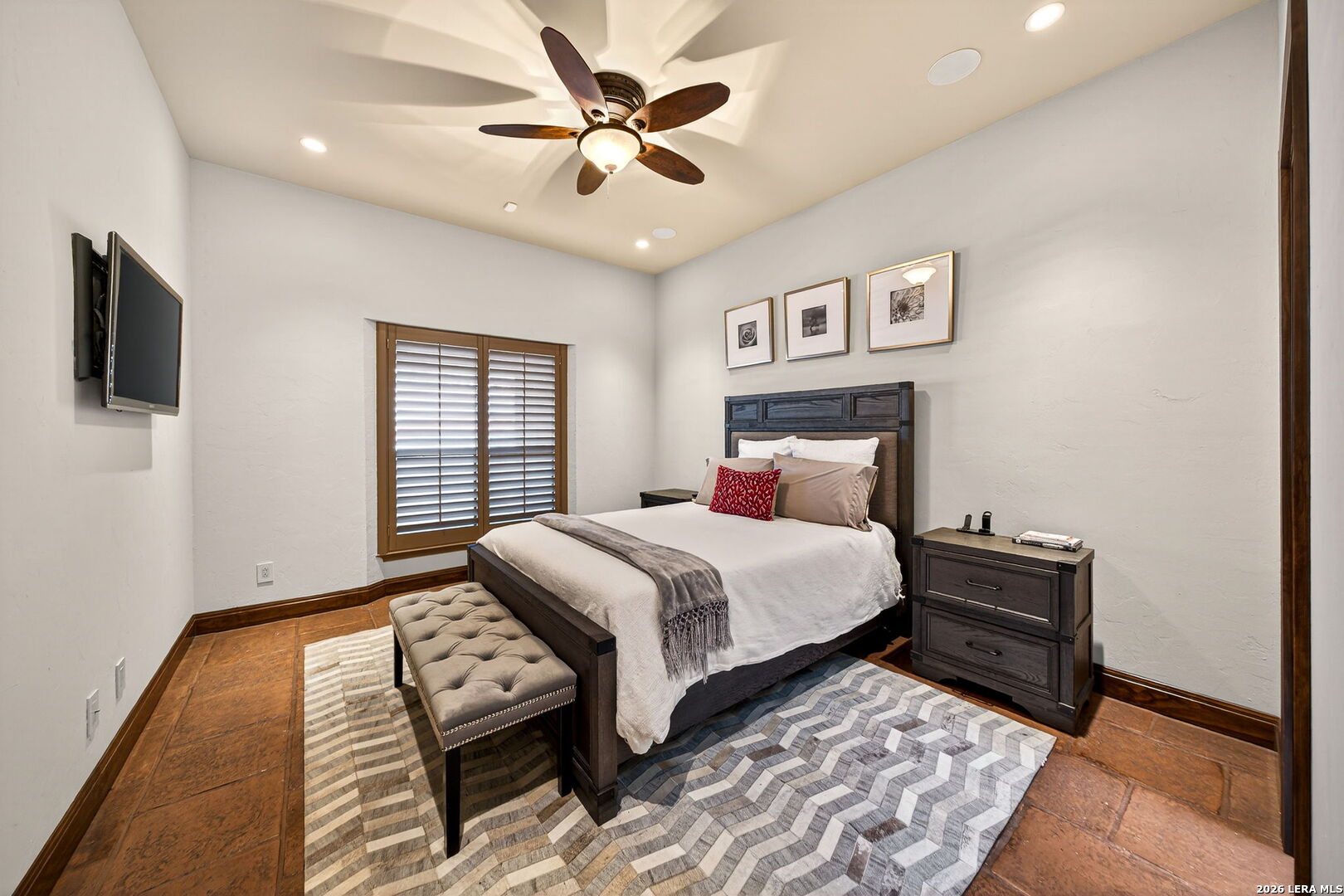 1022 Navarro San Antonio TX 78205