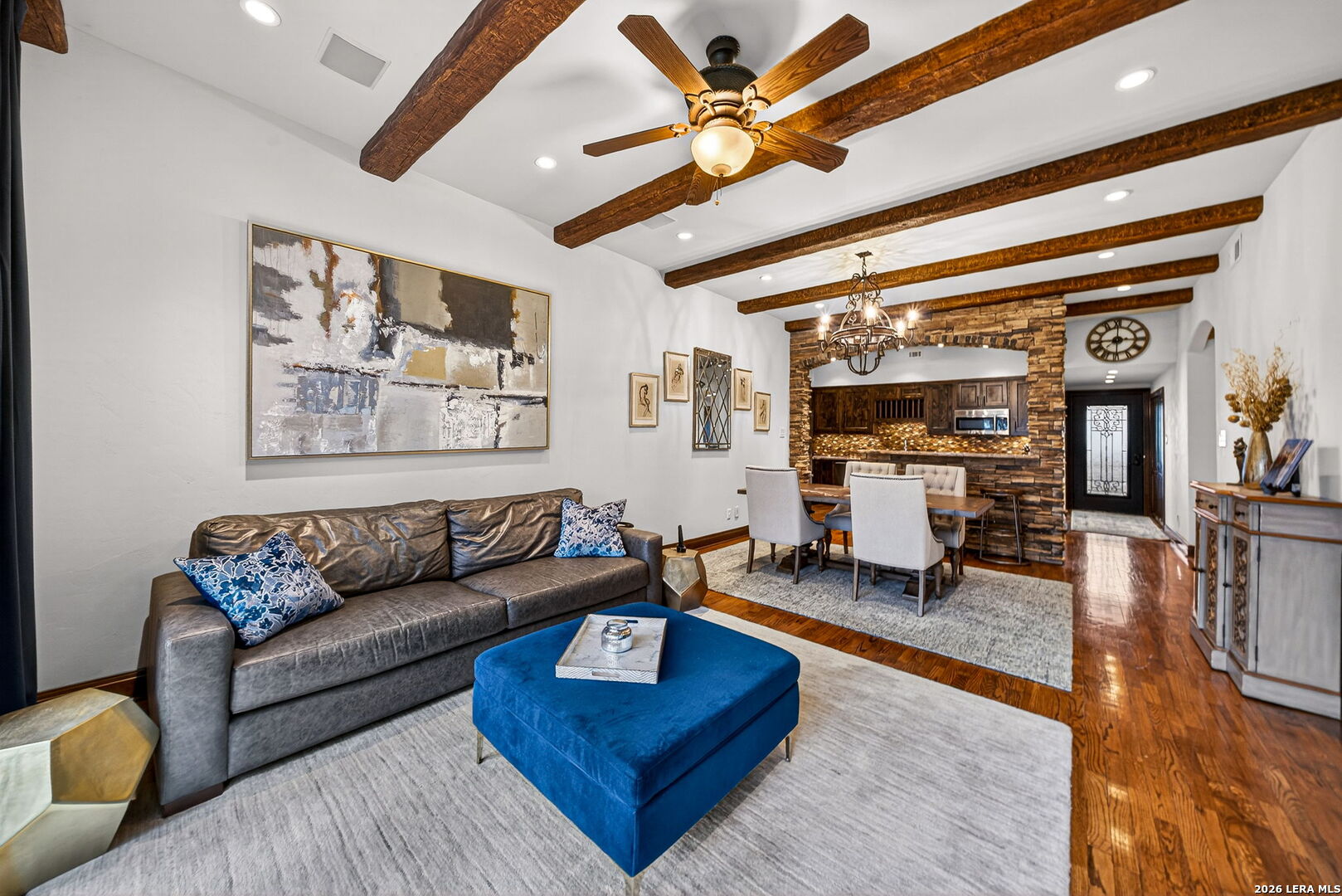 1022 Navarro San Antonio TX 78205